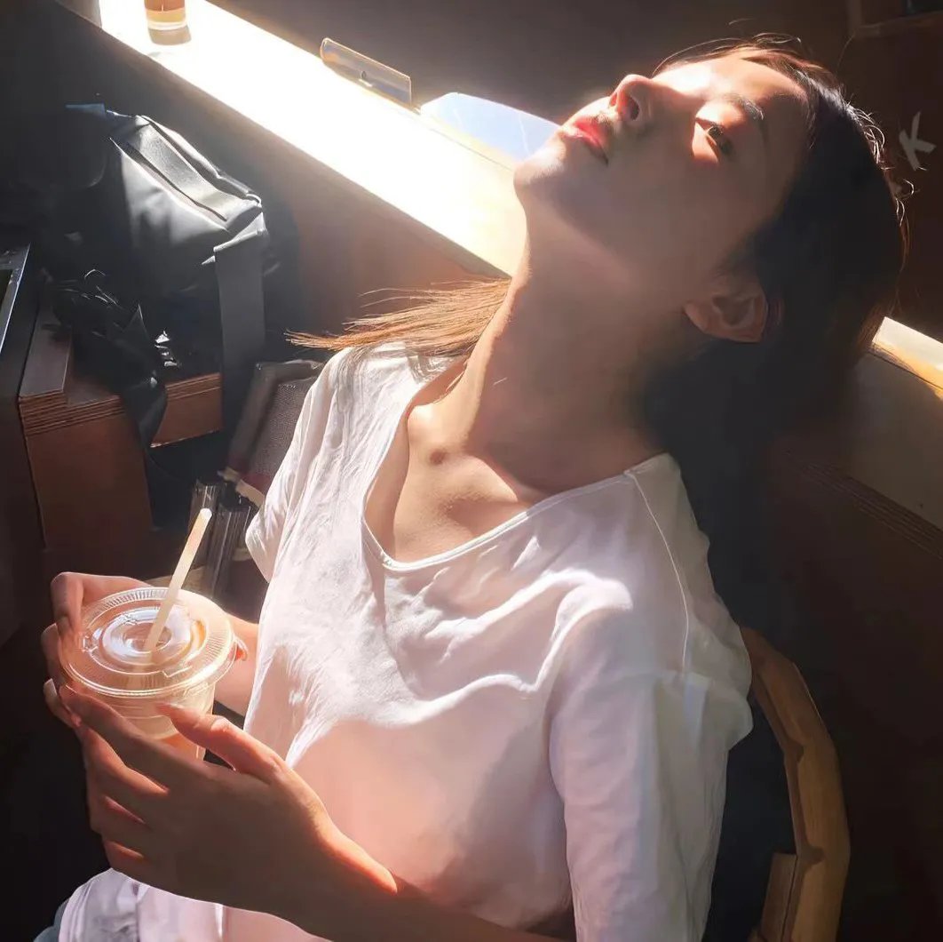穿过你眼神的爱